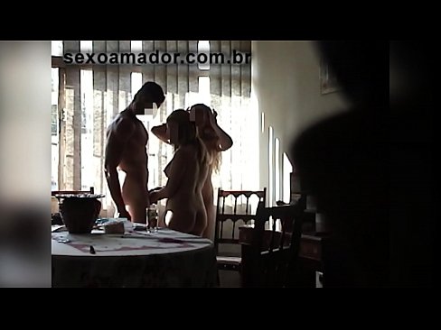❤️ Babaturan séks ngajak saurang lalaki raksasa sareng tiluan sareng anjeunna ❤️❌ video porno di urang ️❤